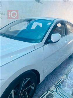 هیوندای ئەلەنترا